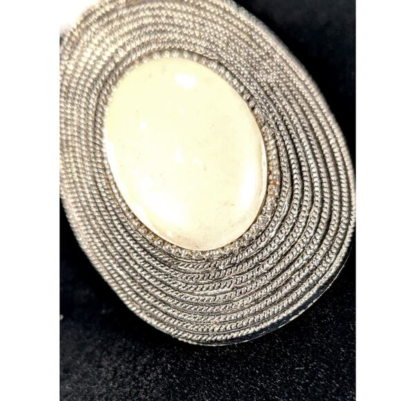 2 Vintage buttons pearlized centers blackened gold rope border 11/4" x3/4" GUC - Picture 3 of 5